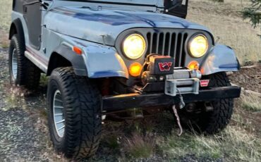 Jeep-1981-11
