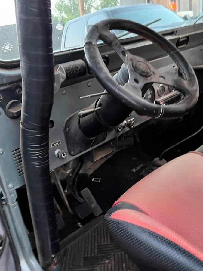 Jeep-1981-17