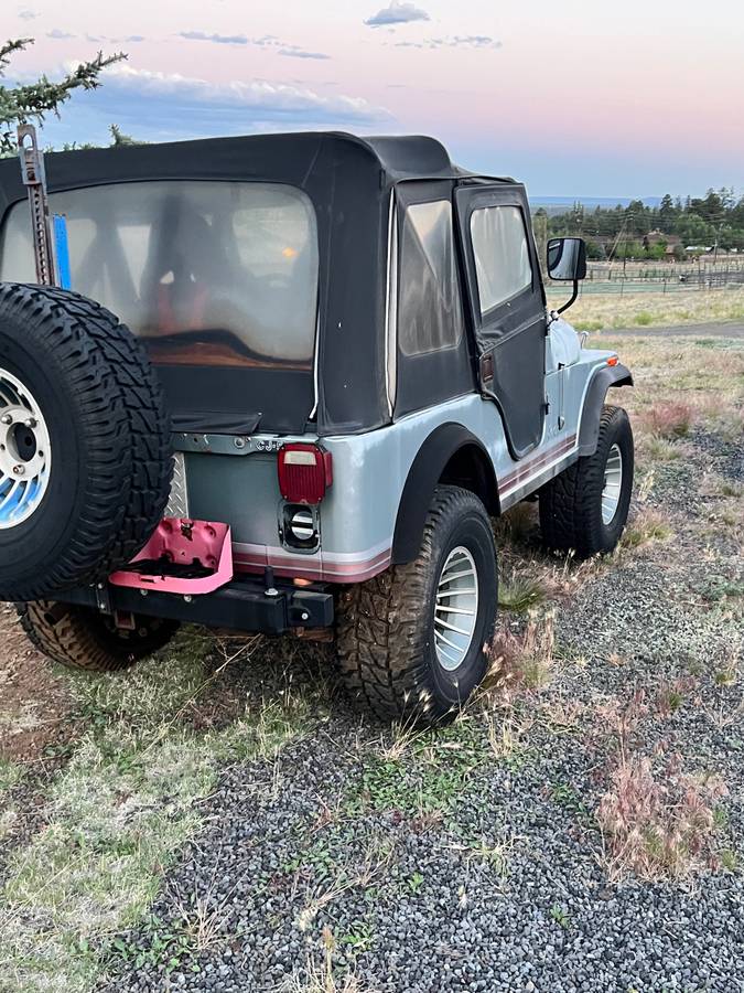 Jeep-1981-20