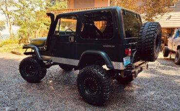 Jeep-1991-black-1