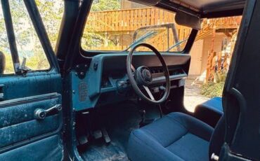 Jeep-1991-black-5