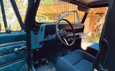 Jeep-1991-black-9