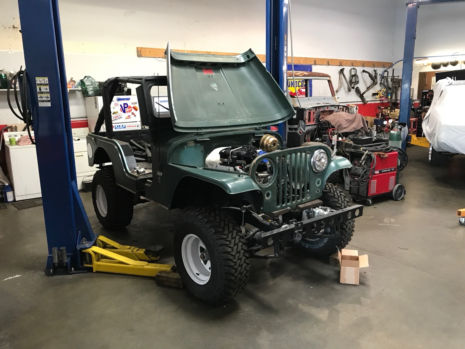 Jeep-CJ-1969-14