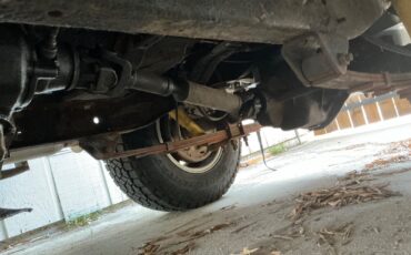 Jeep-CJ-1973-18