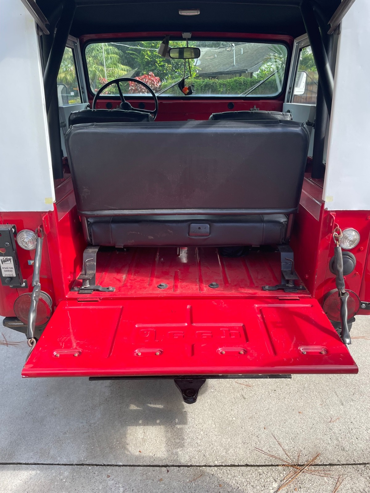 Jeep-CJ-1973-4