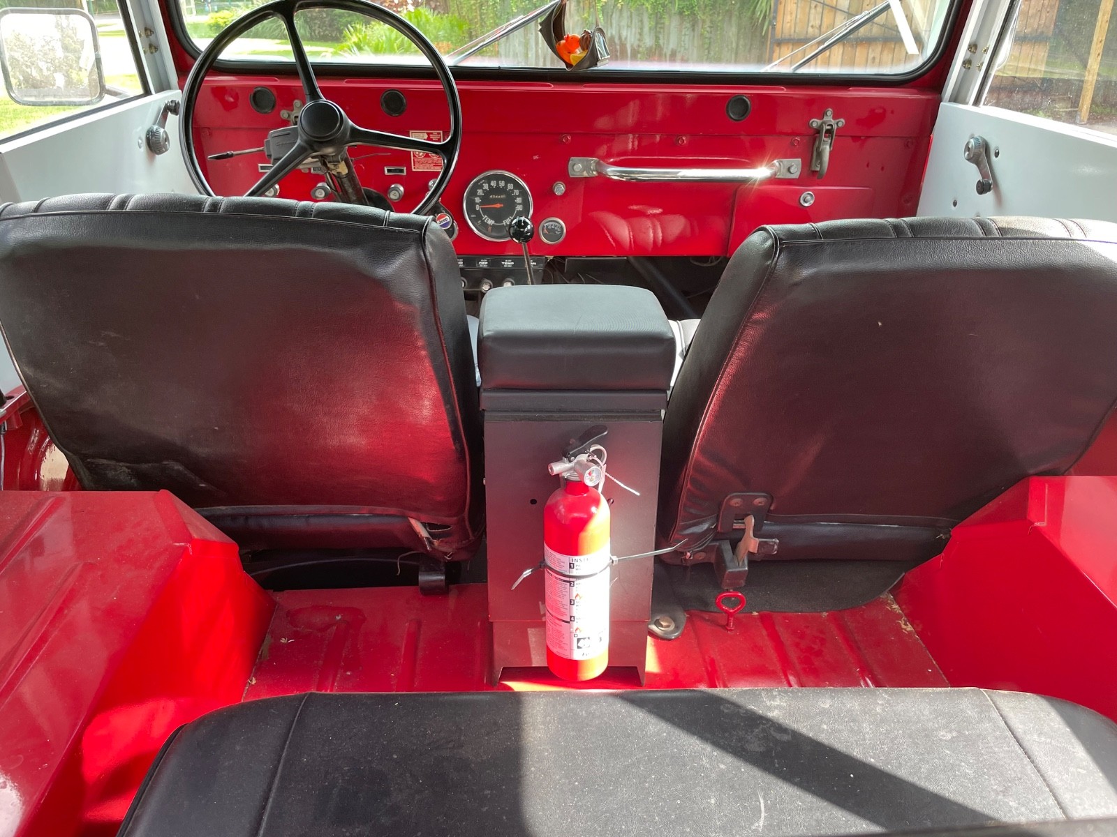 Jeep-CJ-1973-5
