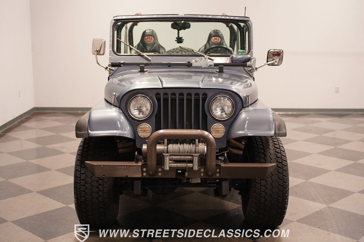 Jeep-CJ-1974-Jeep-21