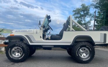 Jeep-CJ-1982-13