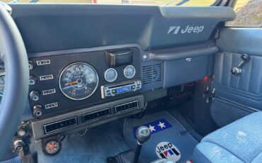 Jeep-CJ-1982-SUV-12