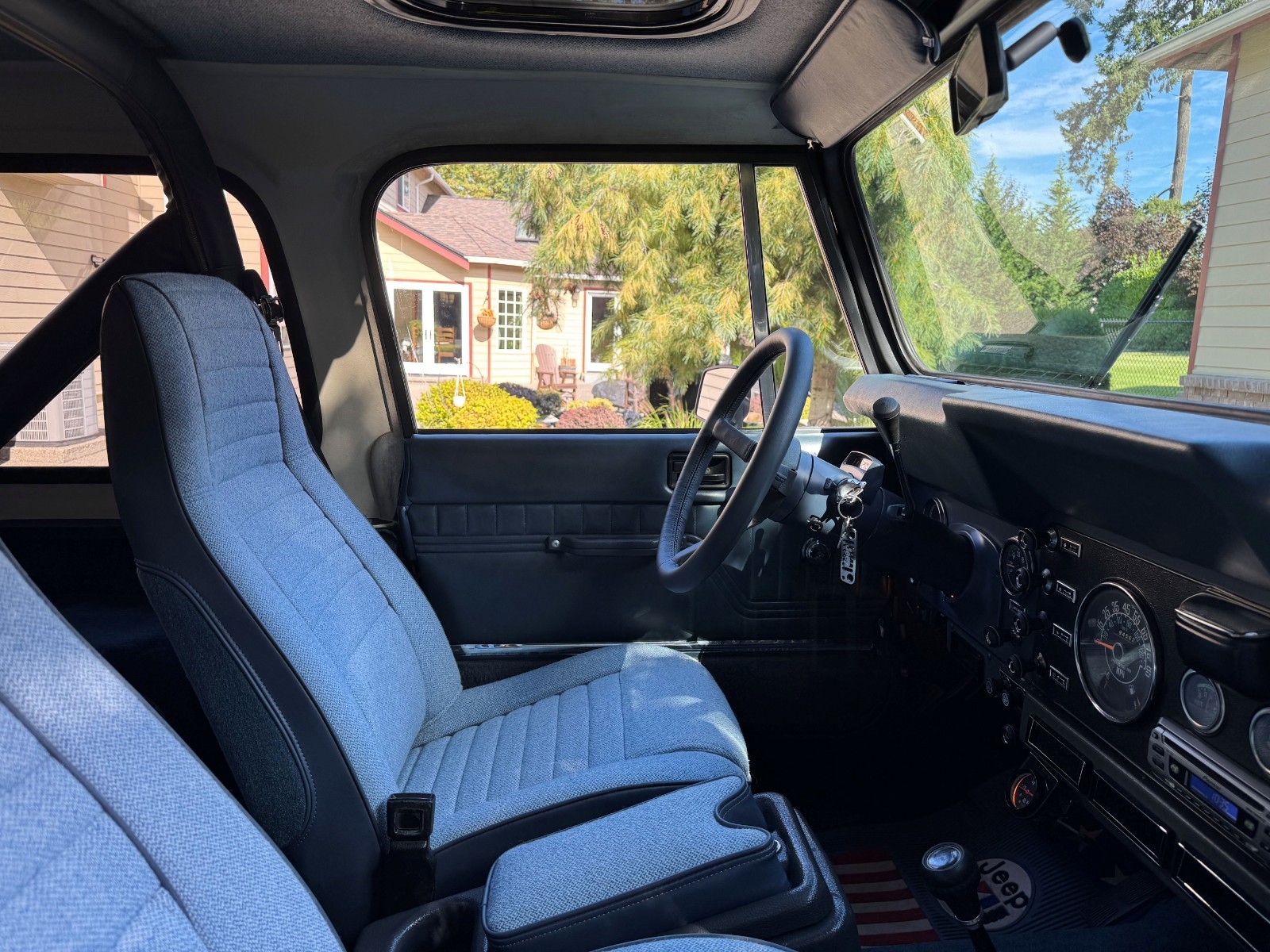 Jeep-CJ-1982-SUV-15