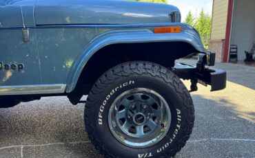 Jeep-CJ-1982-SUV-16