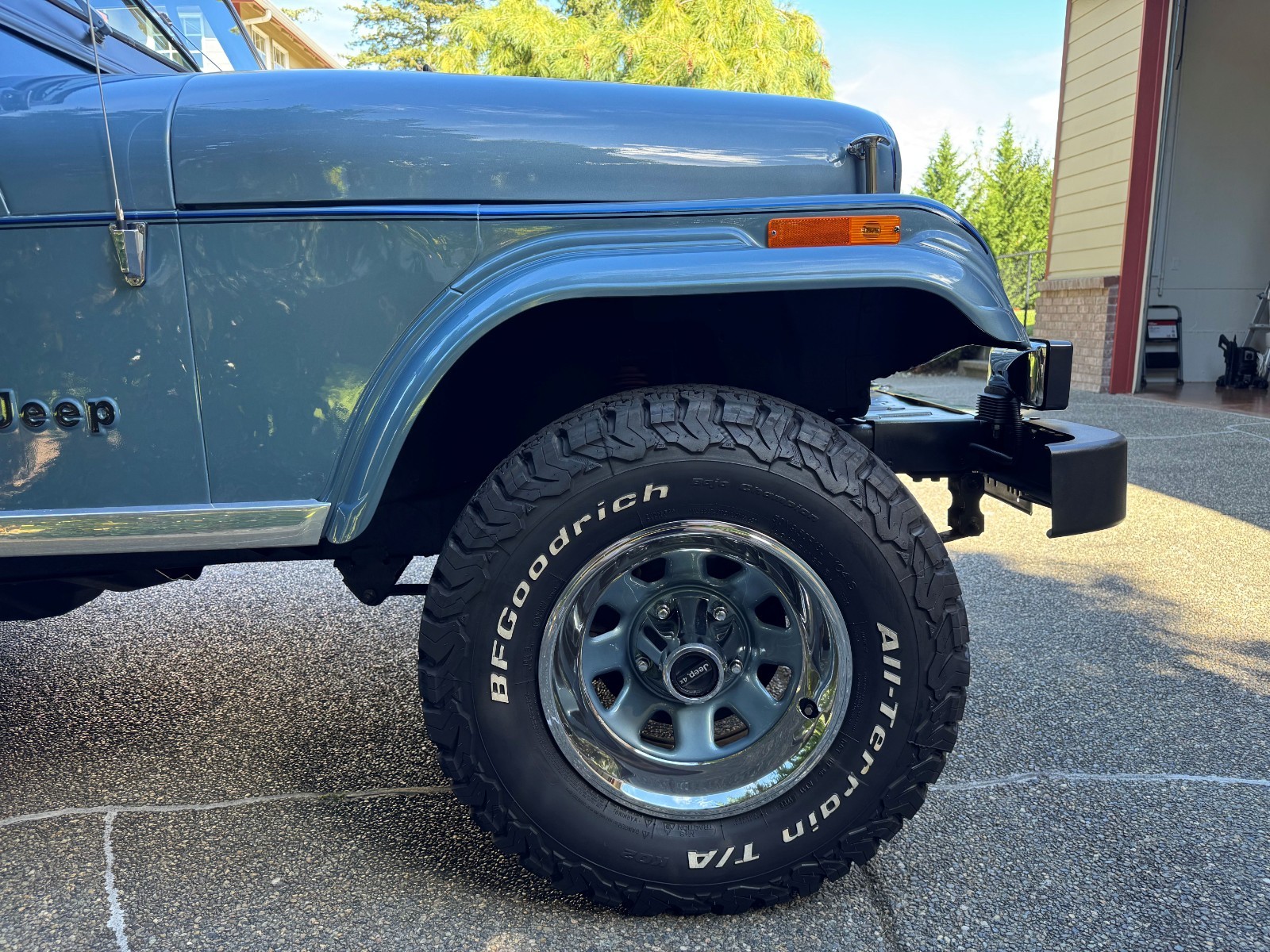 Jeep-CJ-1982-SUV-16
