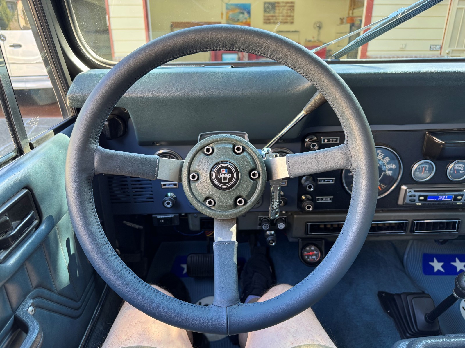 Jeep-CJ-1982-SUV-26
