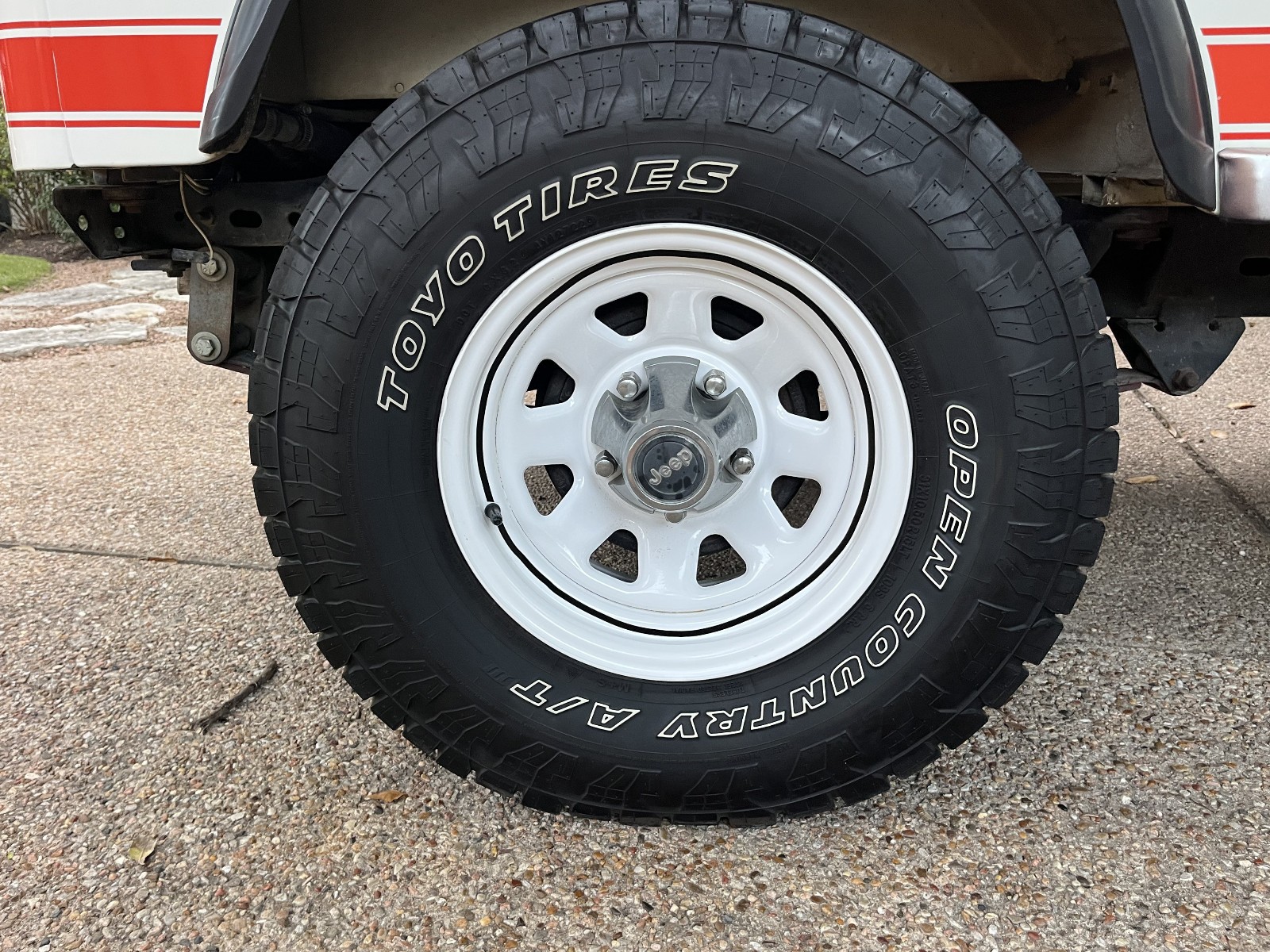 Jeep-CJ-1984-SUV-25