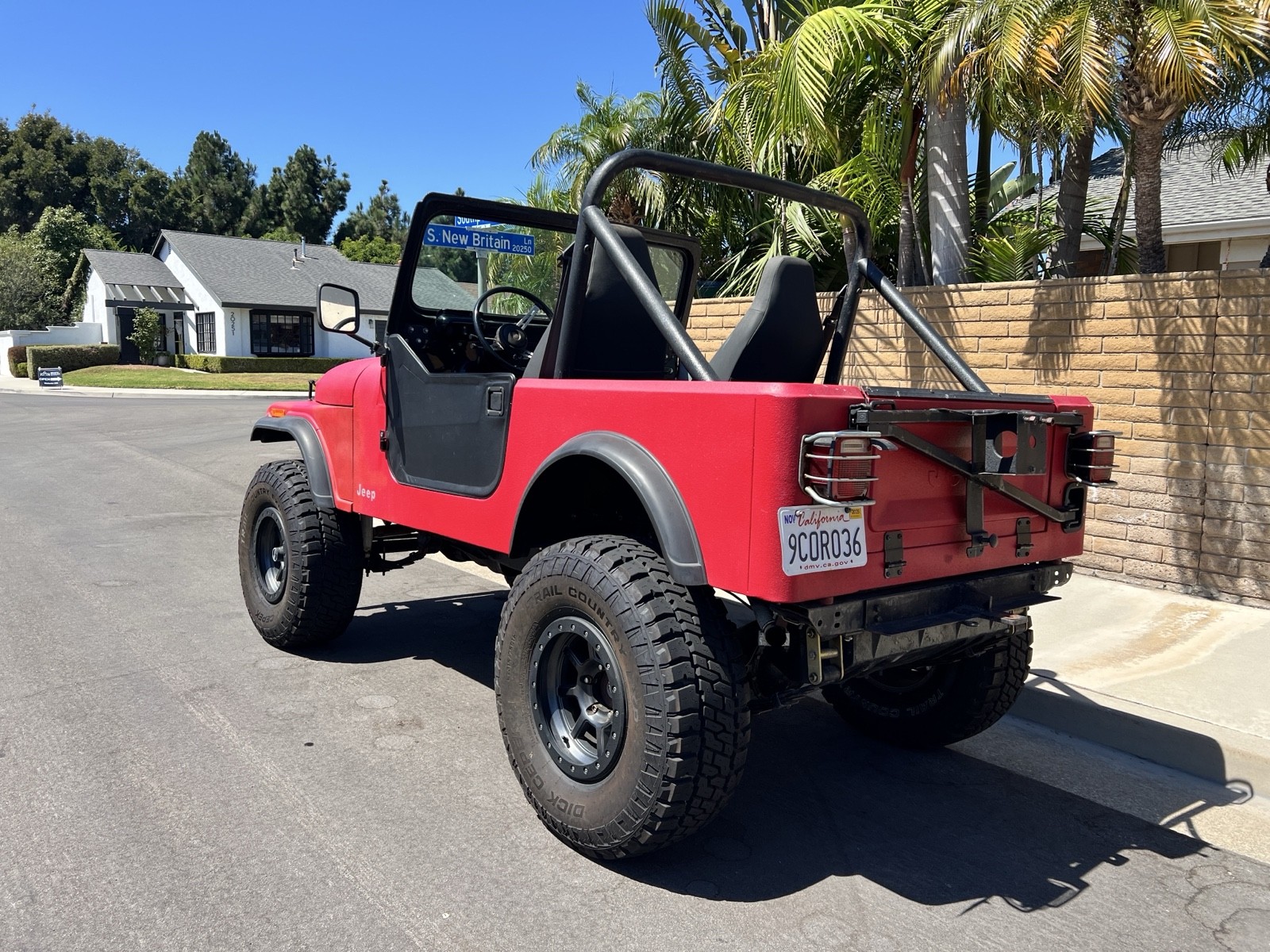 Jeep-CJ-1986-SUV-2