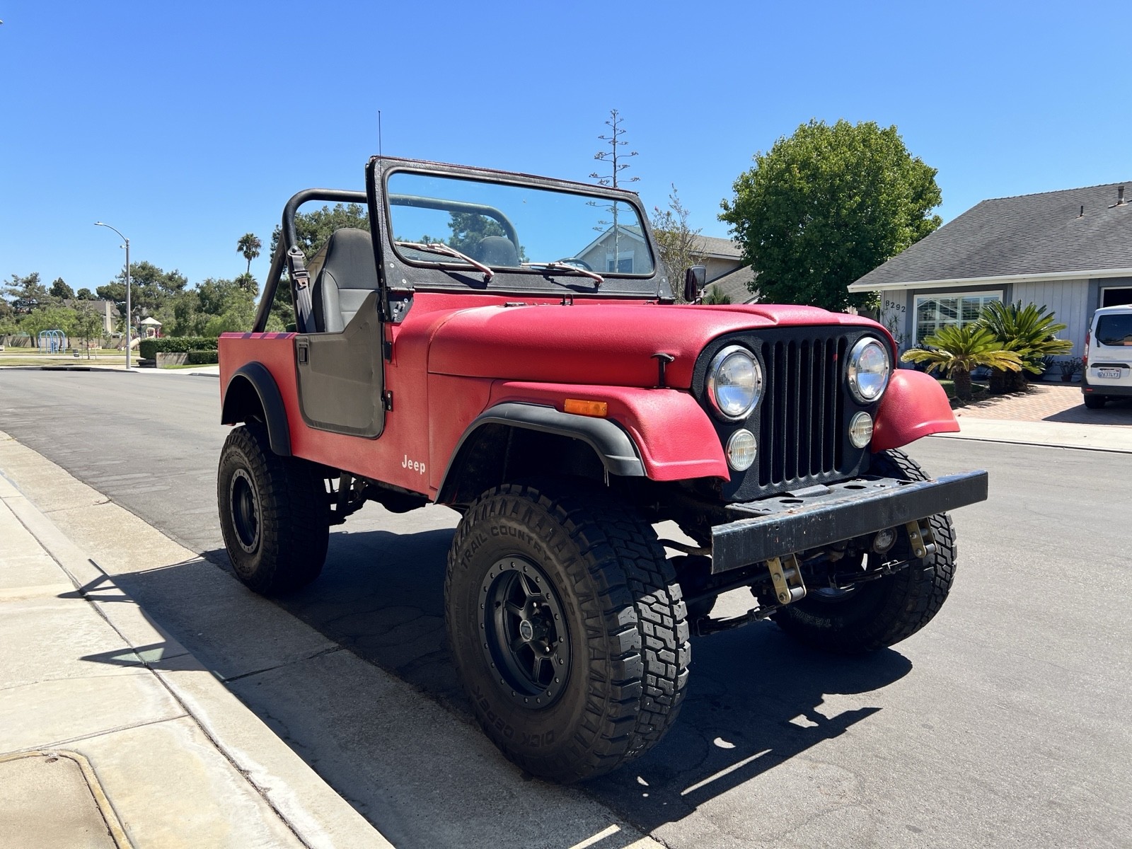 Jeep-CJ-1986-SUV-3