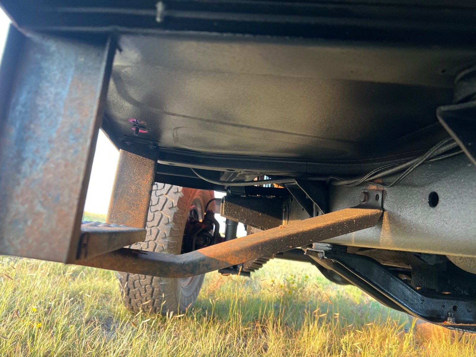 Jeep-CJ-5-Renegade-survivor-CJ-AMC-perfect-patina-1973-14