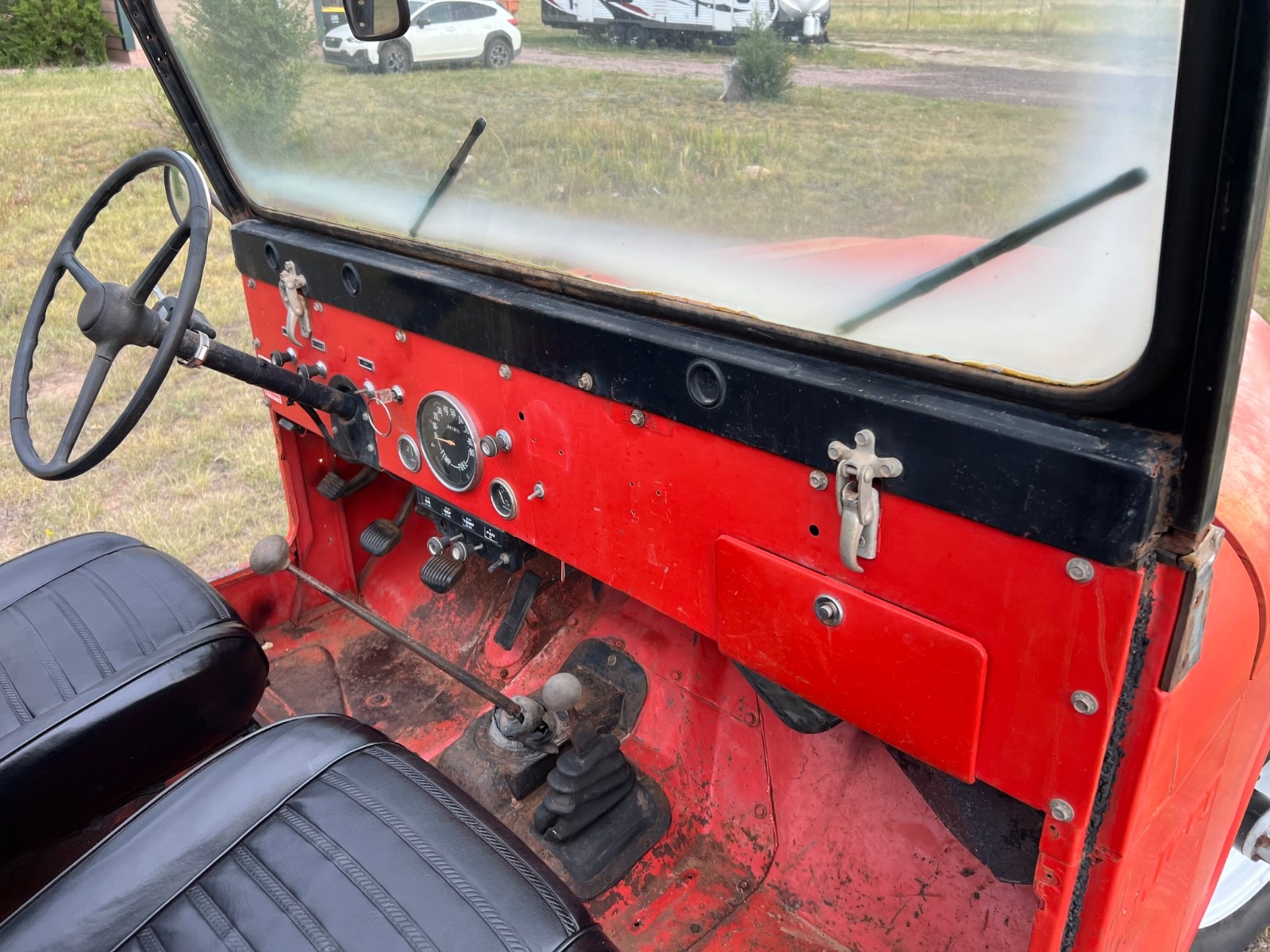 Jeep-CJ-5-Renegade-survivor-CJ-AMC-perfect-patina-1973-8