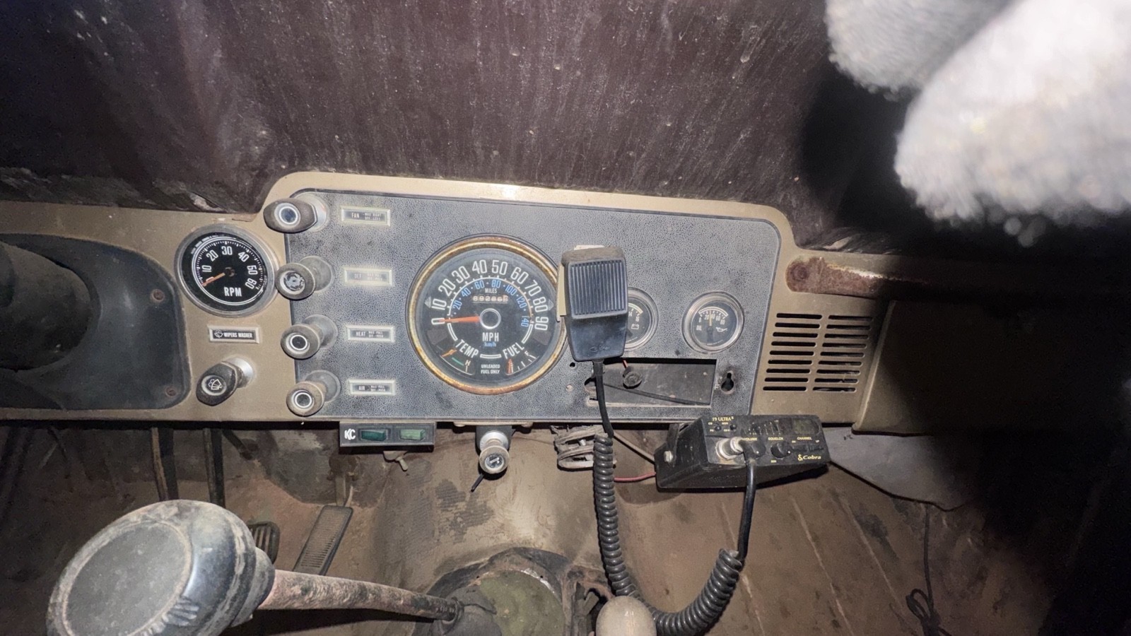 Jeep-CJ5-1977-4