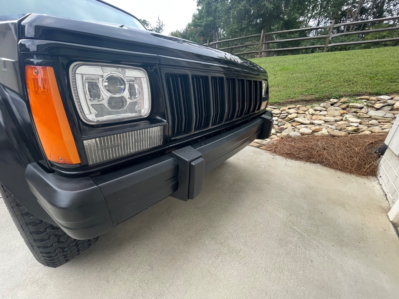 Jeep-Cherokee-1996-SUV-5