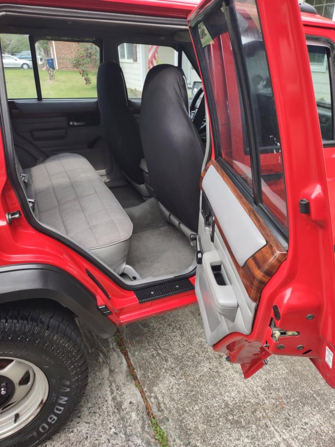 Jeep-Cherokee-1996-SUV-6