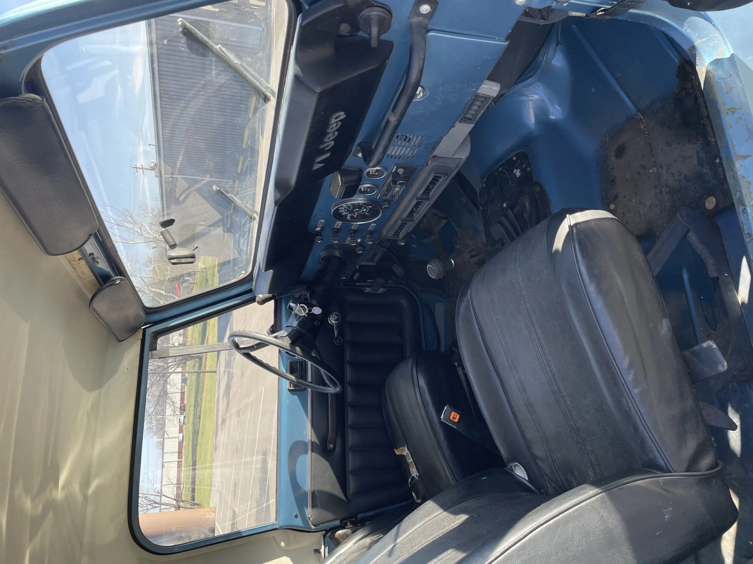 Jeep-Cj-1986-Blue-Black-5