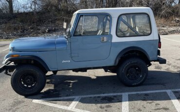 Jeep-Cj-1986-Blue-Black-7