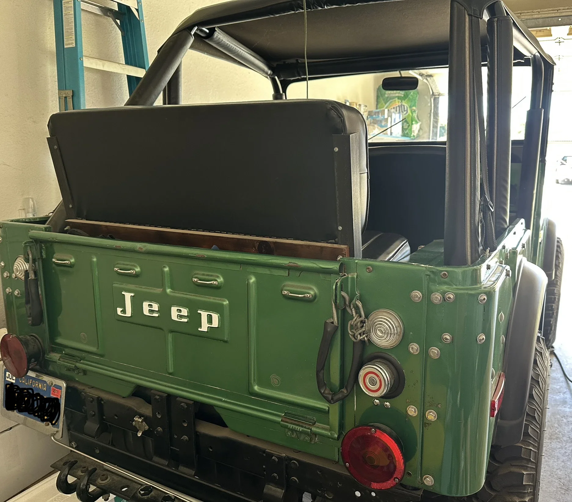 Jeep-Cj-5-1973-Green-Black-11
