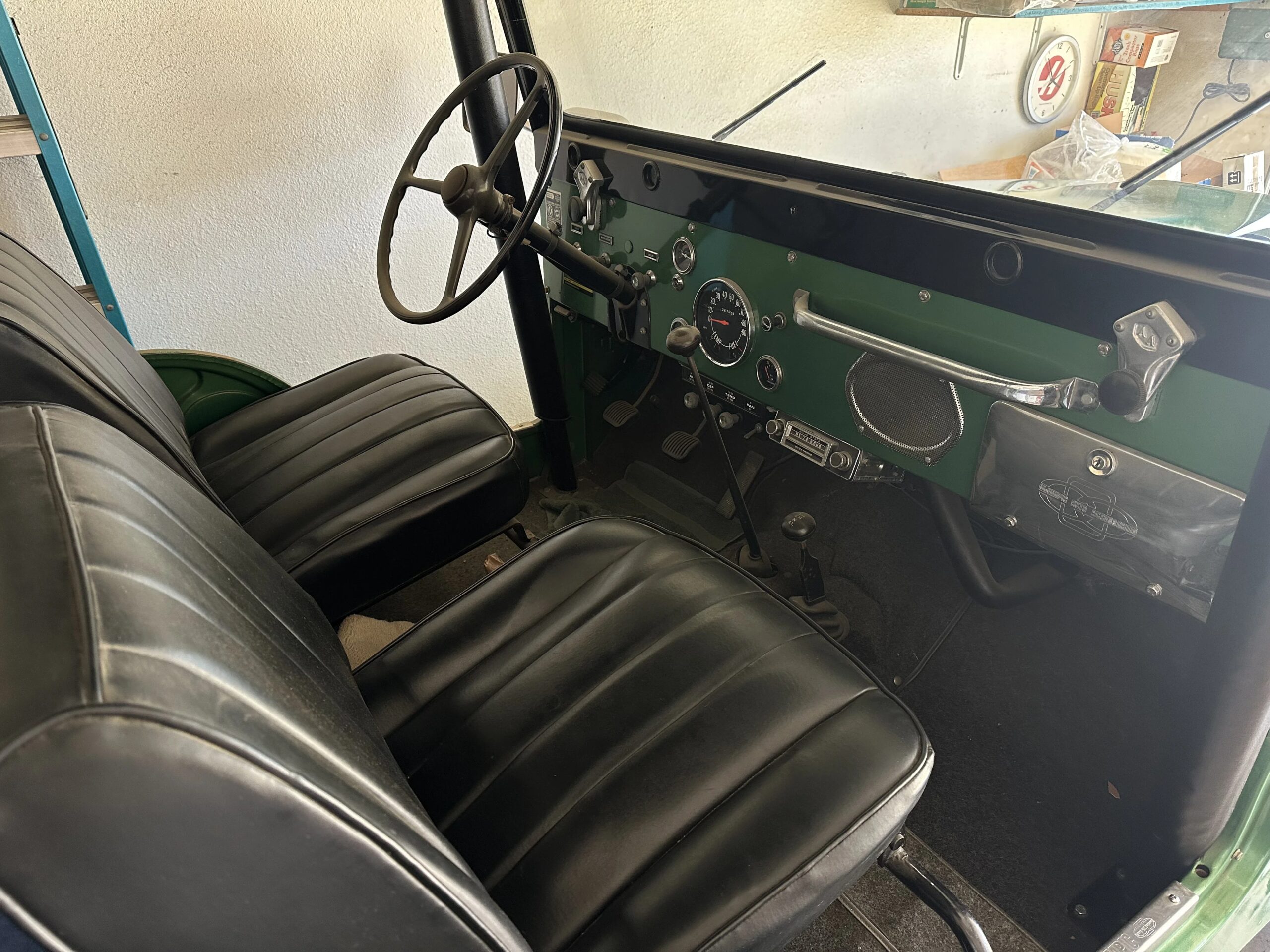 Jeep-Cj-5-1973-Green-Black-4
