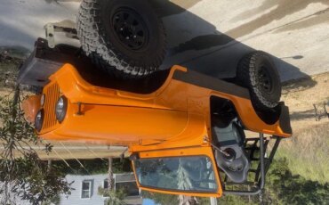 Jeep-Cj-5-1973-Orange-Black-2
