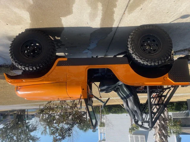 Jeep-Cj-5-1973-Orange-Black-3