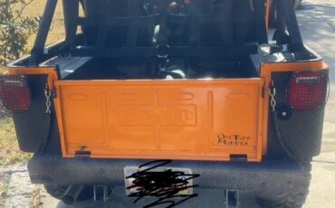 Jeep-Cj-5-1973-Orange-Black-4