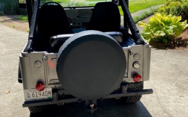 Jeep-Cj-5-1973-Silver-Black-6