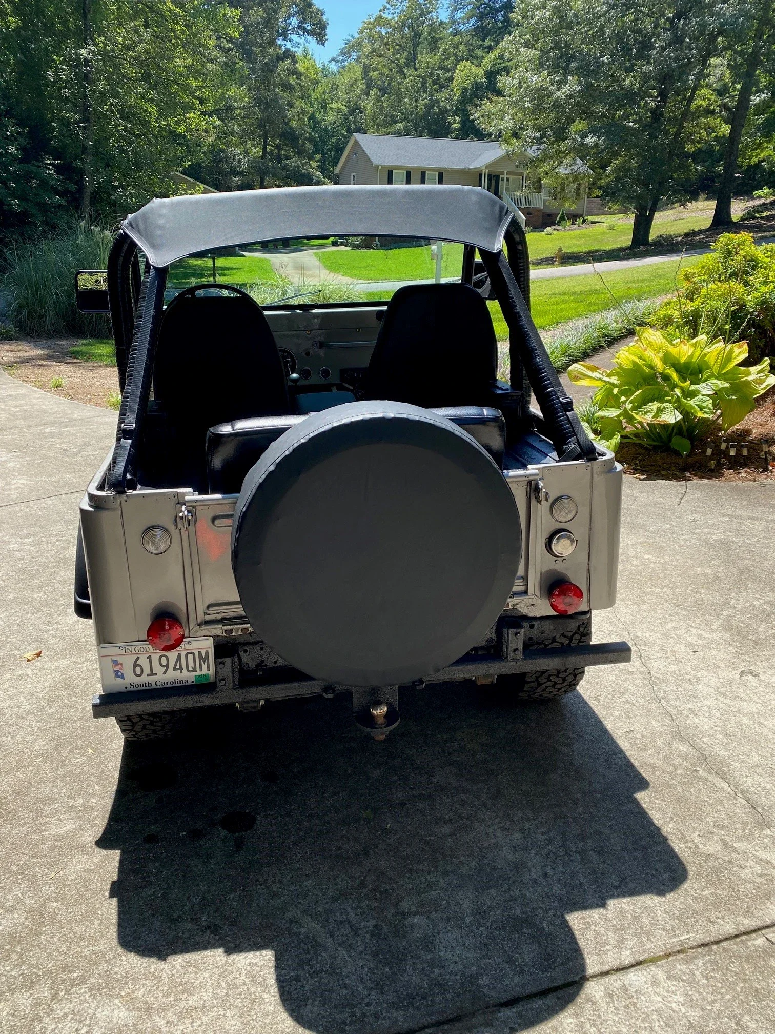 Jeep-Cj-5-1973-Silver-Black-6