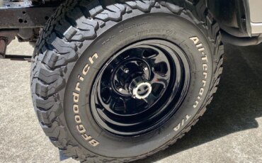 Jeep-Cj-5-1973-Silver-Black-8