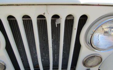 Jeep-Cj-5-1973-White-Black-11