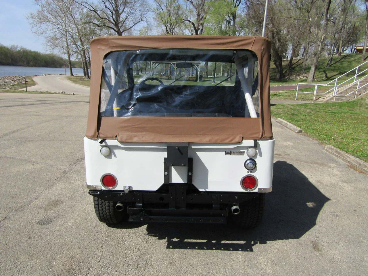 Jeep-Cj-5-1973-White-Black-2