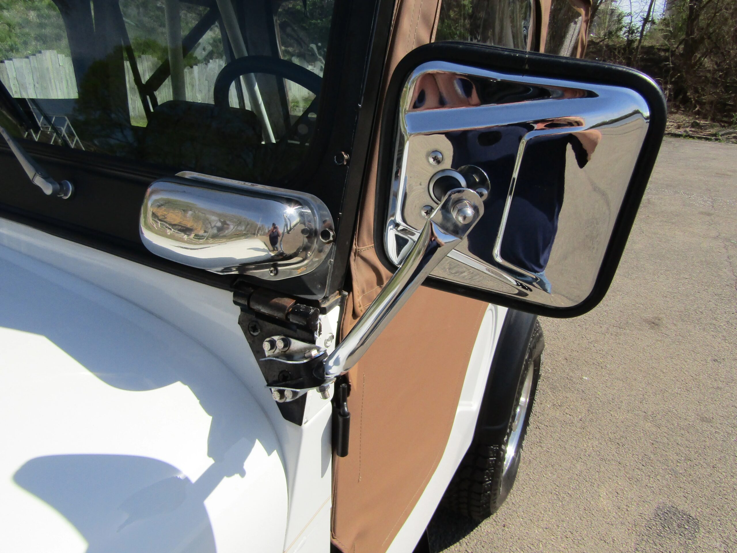 Jeep-Cj-5-1973-White-Black-27
