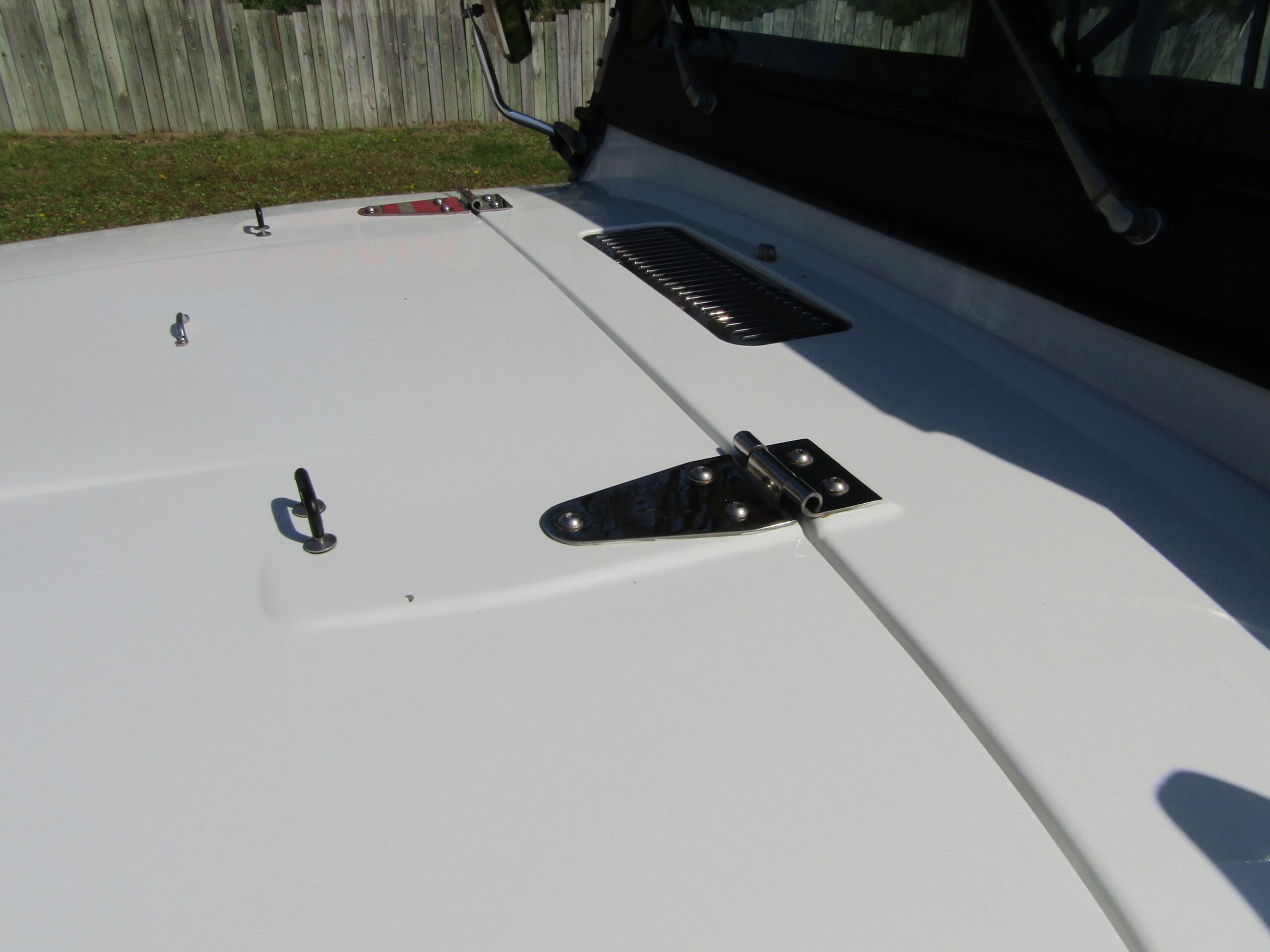 Jeep-Cj-5-1973-White-Black-28