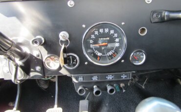 Jeep-Cj-5-1973-White-Black-31