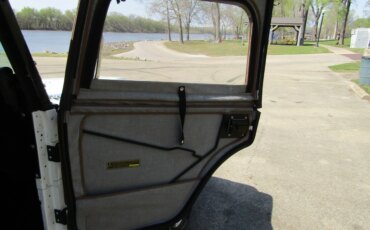 Jeep-Cj-5-1973-White-Black-34