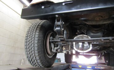 Jeep-Cj-5-1973-White-Black-44