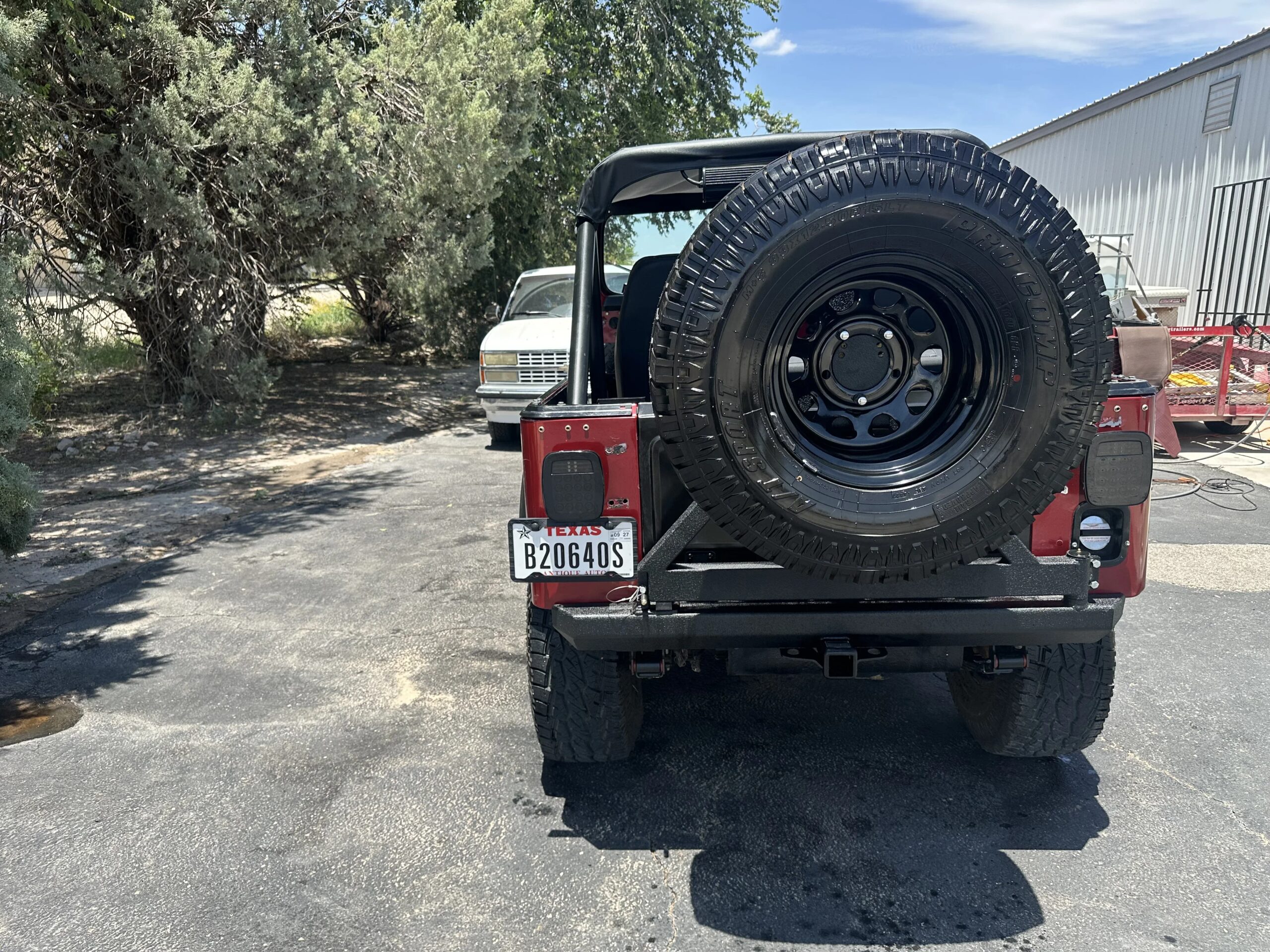 Jeep-Cj-5-1980-Burgundy-Black-1
