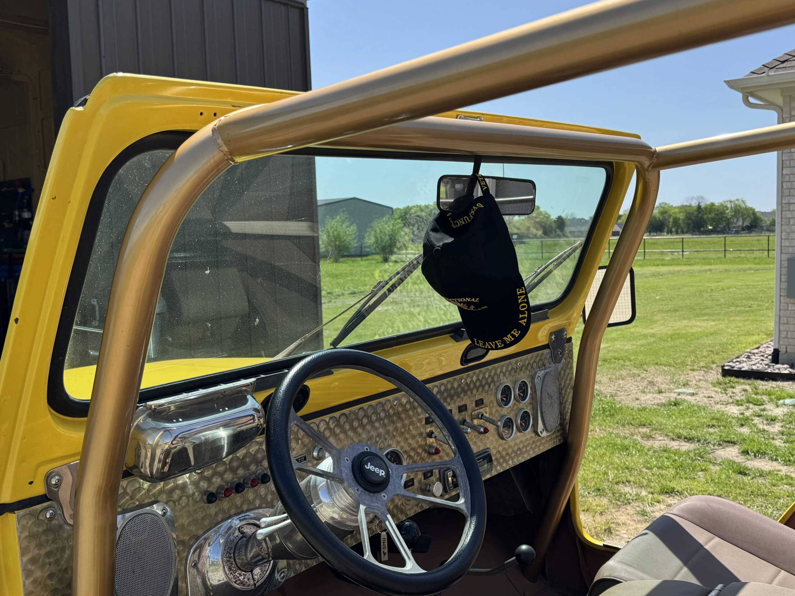 Jeep-Cj-6-1959-Tan-Tan-17