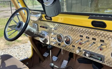 Jeep-Cj-6-1959-Tan-Tan-21