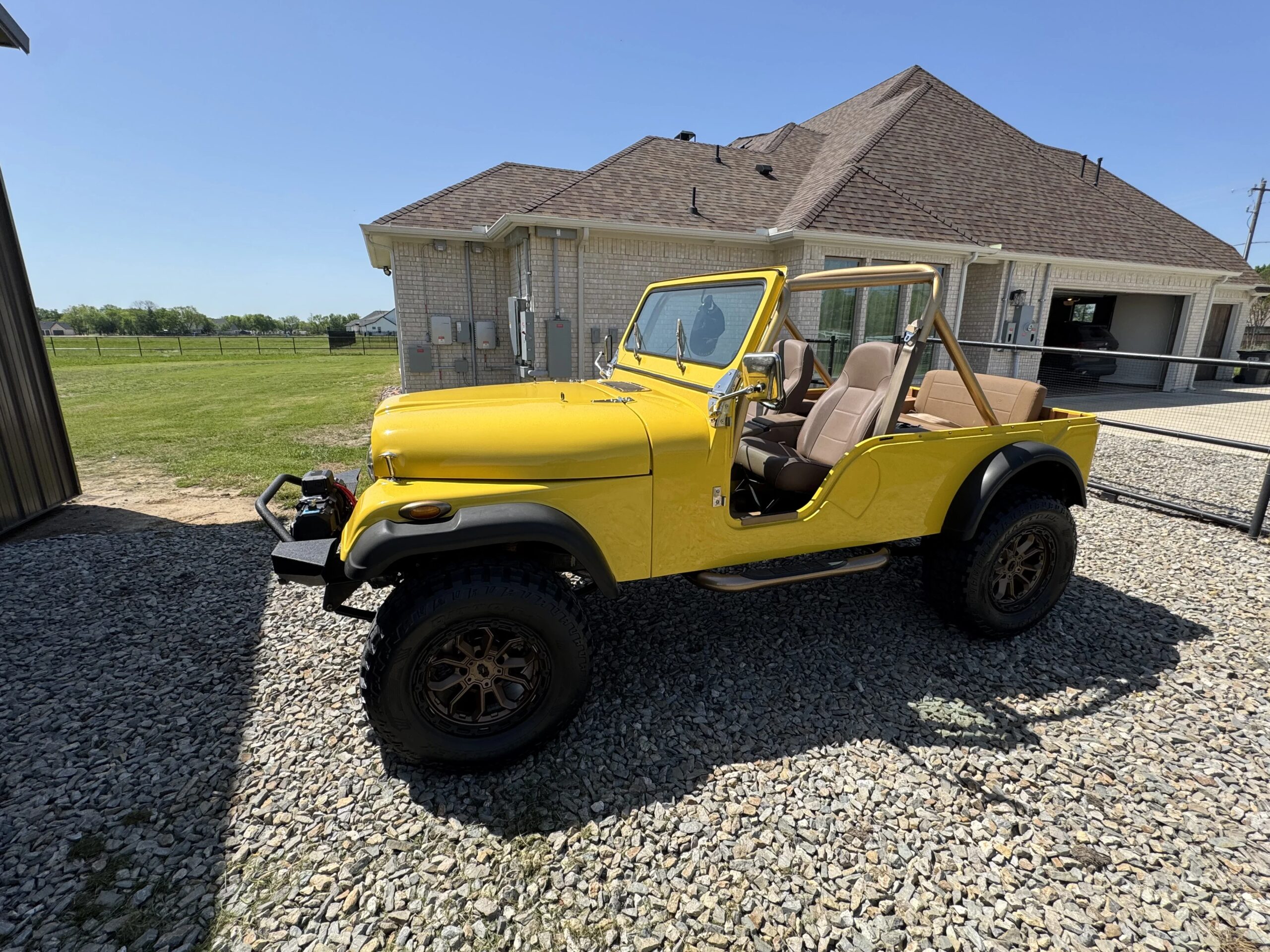 Jeep-Cj-6-1959-Tan-Tan-23