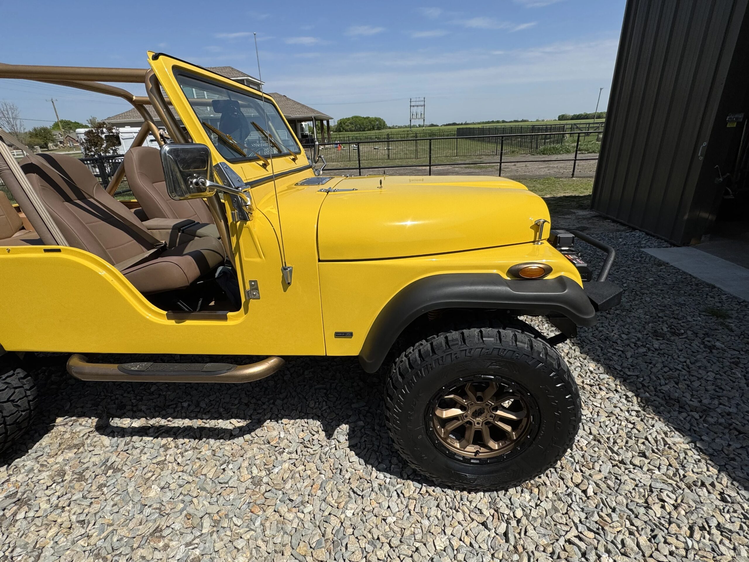 Jeep-Cj-6-1959-Tan-Tan-24