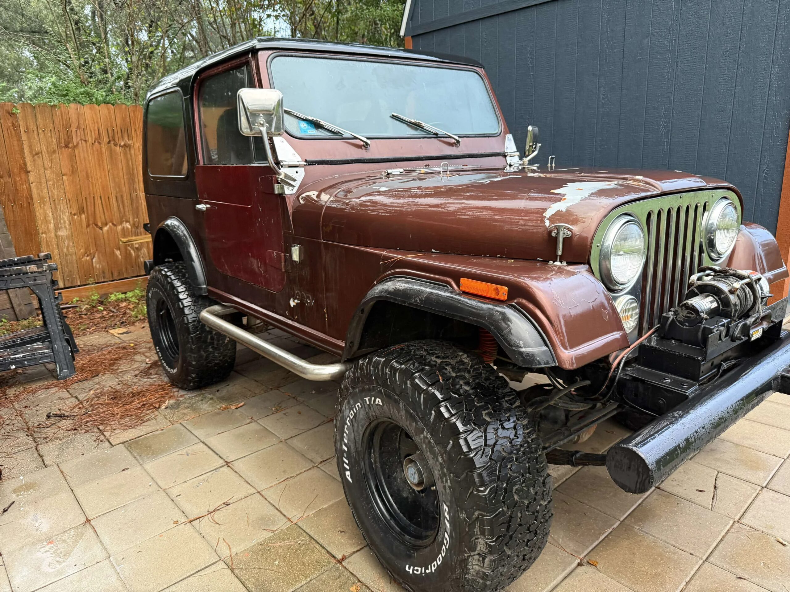 Jeep-Cj-7-1982-3