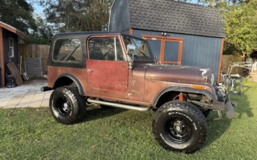 Jeep-Cj-7-1982-4