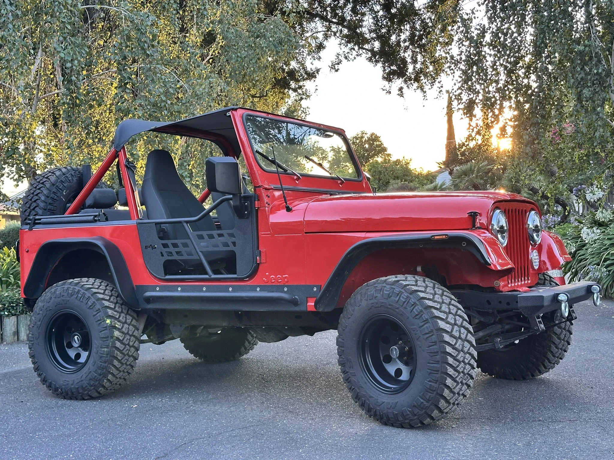 Jeep-Cj-7-1982-Red-Red-2
